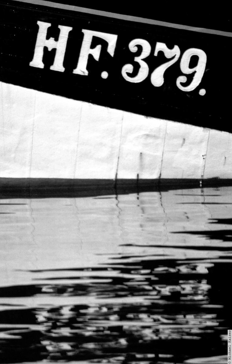 Kok 1200 Boat and shadow